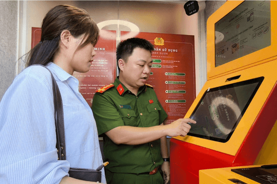 Công an Hà Nội phát huy vai trò tiên phong trong chuyển đổi số