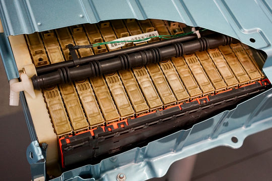 Trung Quốc phát hiện thêm lượng quặng lithium khổng lồ tại Tứ Xuyên