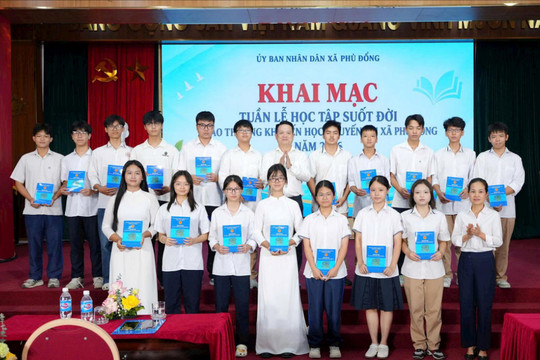 Xã Phù Đổng khai mạc Tuần lễ học tập suốt đời và trao thưởng khuyến học, khuyến tài năm 2026