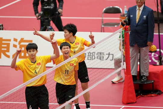 ASIAD 20: Thắng nghẹt thở Thái Lan, cầu mây nữ Việt Nam giành Huy chương vàng thứ ba cho Việt Nam