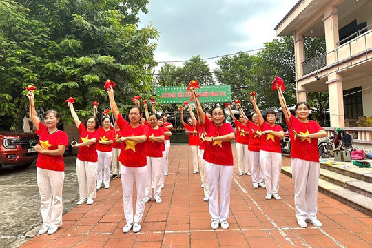 Vững an sinh, phát huy vai trò người cao tuổi trong cộng đồng