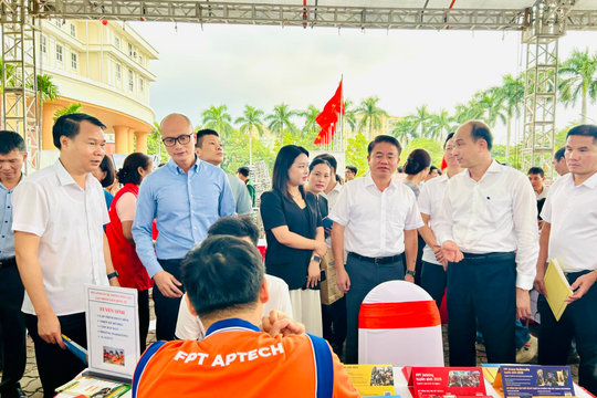 Thúc đẩy kết nối, tạo cơ hội cho người lao động khu vực cụm Hoàng Mai