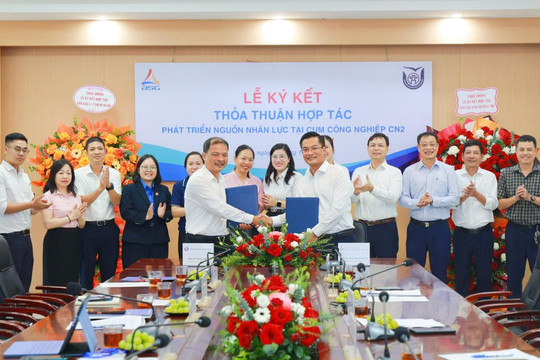 Trường Đại học Thủ đô Hà Nội và Công ty TNHH Hạ tầng và Phát triển Khu công nghiệp ASG ký kết thỏa thuận hợp tác phát triển nguồn nhân lực