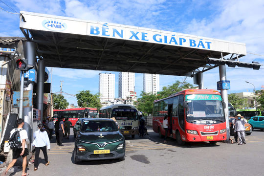 Hà Nội tạm dừng nhận tuyến xe khách mới tại Giáp Bát, Nước Ngầm