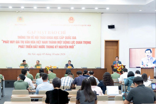 200 đại biểu tham dự hội thảo khoa học cấp quốc gia về an ninh văn hóa