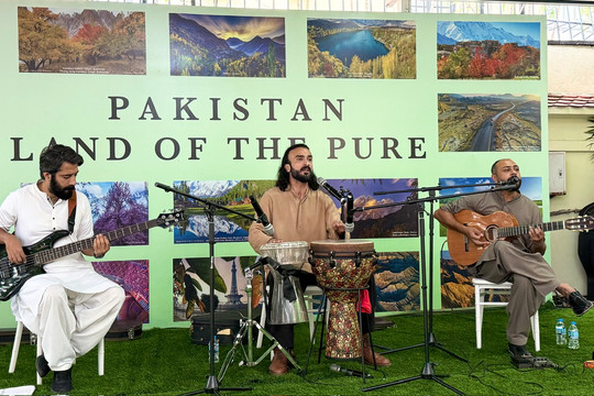 Âm nhạc kết nối nhịp cầu văn hóa Việt Nam - Pakistan