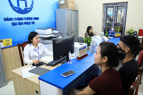 Bài cuối: Cán bộ - “Mắt xích” quan trọng của cải cách hành chính