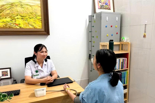 Những tổn thương âm thầm tuổi vị thành niên: Khi áp lực, sự cô độc tích tụ