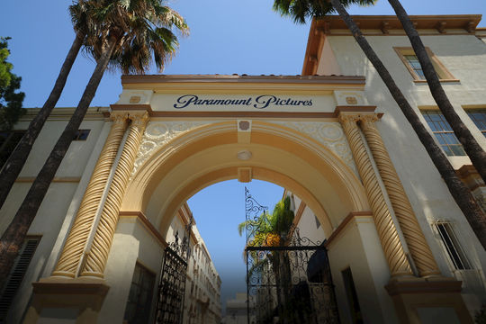 Paramount hoàn tất thâu tóm Warner Bros, tạo đế chế Skydance 110 tỷ USD