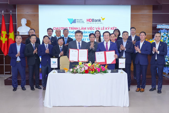 HDBank và Đại học Quốc gia thành phố Hồ Chí Minh hợp tác toàn diện về giáo dục, tài chính, công nghệ