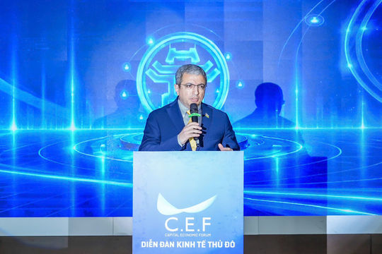 Đại sứ Cộng hòa Kazakhstan tại Việt Nam: Con người với tri thức là yếu tố cốt lõi đưa công nghệ vào phục vụ cuộc sống
