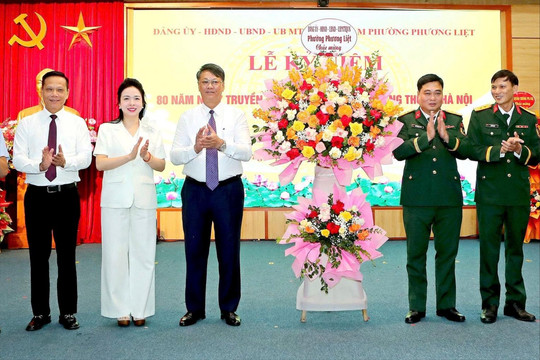 Phường Phương Liệt kỷ niệm 80 năm Ngày truyền thống Lực lượng vũ trang Thủ đô