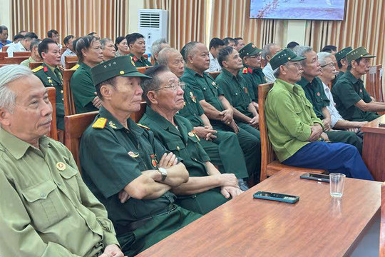 Xã Hồng Sơn phát huy truyền thống 80 năm lực lượng vũ trang Thủ đô