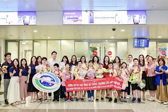 Trường Newton dẫn đầu thành tích đoàn Việt Nam tại Olympic toán và khoa học quốc tế 2026