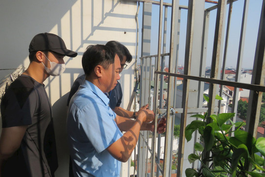 Xã Thiên Lộc: Kiểm tra, chấn chỉnh công tác phòng cháy tại các nhà trọ cao tầng