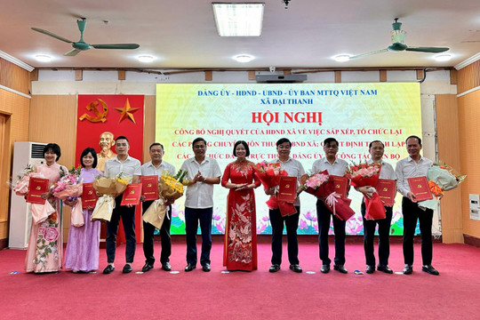 Xã Đại Thanh kiện toàn tổ chức Đảng, sắp xếp các phòng chuyên môn