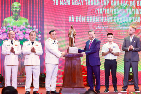 Tổng Bí thư, Chủ tịch nước Tô Lâm dự Lễ kỷ niệm 70 năm thành lập Câu lạc bộ Bóng đá Công an Hà Nội