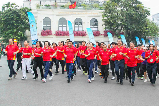 Sôi nổi ngày hội thể thao toàn dân vì một Việt Nam khỏe mạnh