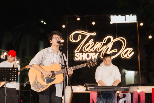 “Tán Đa Show” #02: Tràn ngập cảm hứng về Hà Nội tháng 10