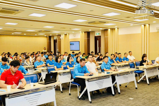 Nâng cao kỹ năng số cho cán bộ công đoàn cơ sở