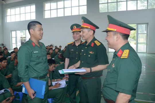 ‏Phẩm chất “Bộ đội Cụ Hồ” - Điểm tựa vững chắc của Lực lượng vũ trang Thủ đô trong kỷ nguyên mới‏