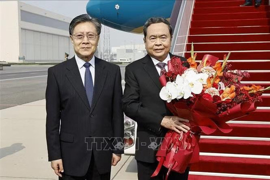Chủ tịch Quốc hội Trần Thanh Mẫn đến Bắc Kinh, thăm chính thức Trung Quốc
