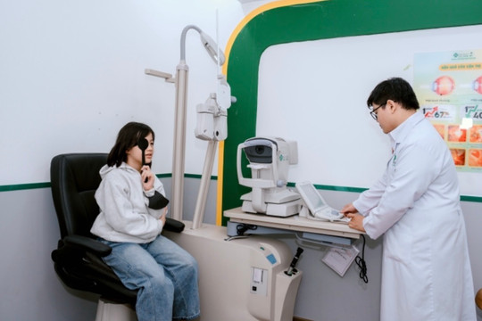 Tật khúc xạ học đường ngày càng đáng lo ngại