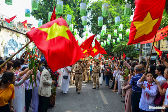 Hà Nội vươn mình bứt phá!
