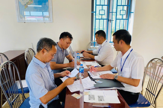 Kim Anh đưa dịch vụ công lưu động đến gần người dân