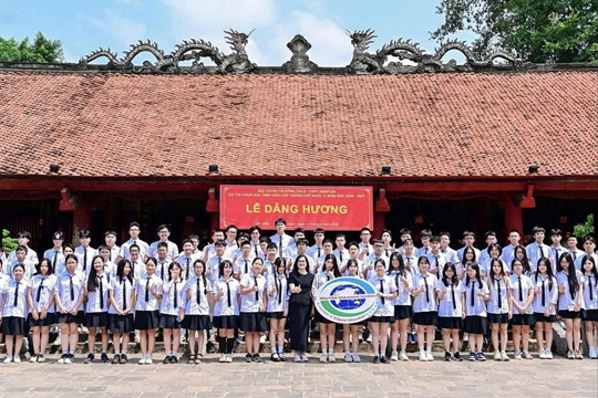 Hà Nội: Một trường tư thục đạt thành tích rực rỡ tại kỳ thi học sinh giỏi thành phố
