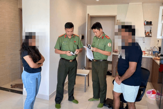 Quản lý người nước ngoài: Không để khoảng trống từ cơ sở