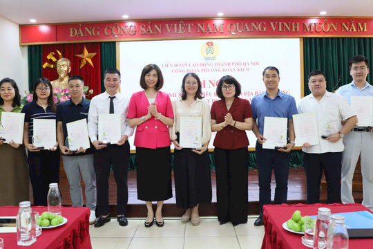 Phường Hoàn Kiếm: Gặp mặt doanh nghiệp tiêu biểu nhân Ngày Doanh nhân Việt Nam