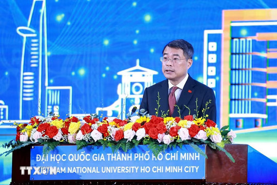 Thủ tướng: Đại học Quốc gia thành phố Hồ Chí Minh cần làm chủ công nghệ chiến lược