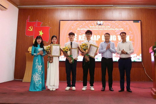 Xã Sóc Sơn chú trọng phát triển đảng viên trẻ trong nhà trường