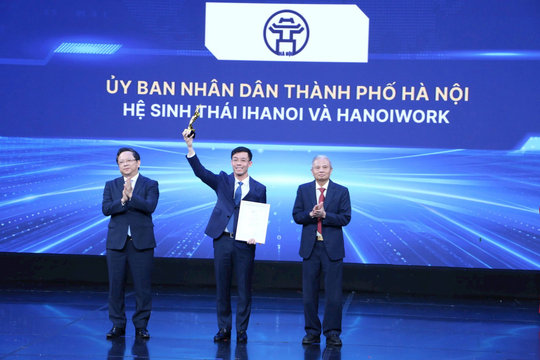 Hà Nội nhận giải thưởng hạng mục “Cơ quan nhà nước chuyển đổi số xuất sắc” năm 2026