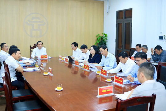 Bí thư Thành ủy Hà Nội Trần Đức Thắng tiếp công dân, chỉ đạo giải quyết 5 vụ việc