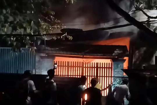 Khuyến cáo về sử dụng thiết bị điện dân dụng sau đám cháy do chập nồi cơm điện