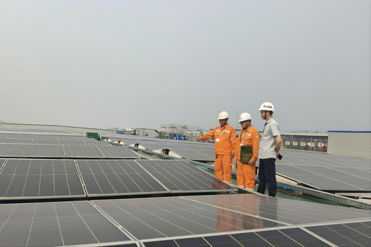 Hà Nội: Tìm giải pháp khai thác hiệu quả nguồn điện mặt trời
