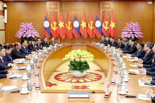 Việt Nam - Lào tăng cường gắn kết chiến lược, thúc đẩy hợp tác toàn diện