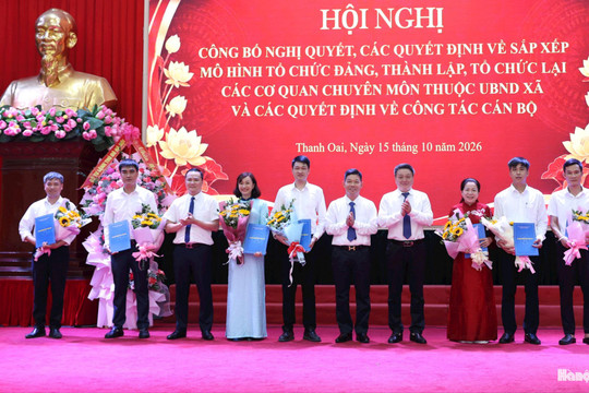 Xã Thanh Oai sắp xếp mô hình tổ đảng và các cơ quan chuyên môn