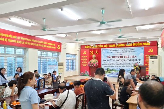 Phường Bạch Mai: Nhiều hộ dân thuộc dự án Trục Quốc lộ 1A đã nhận tiền chi trả, bàn giao mặt bằng
