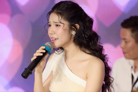 Trưởng thành từ bệ phóng “Tiếng hát Hà Nội”