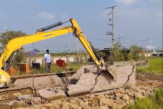 Xã Thanh Oai tăng cường xử lý, tháo dỡ các công trình xây dựng trái phép trên đất nông nghiệp