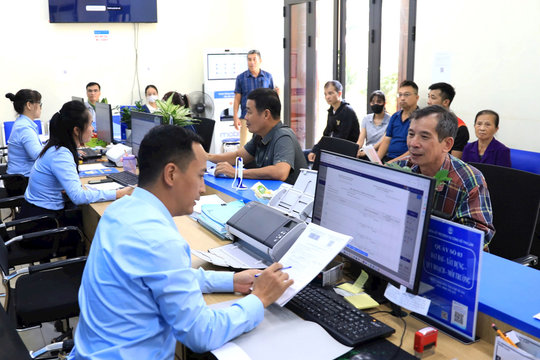 Tin tức đặc biệt trên ấn phẩm Hànộimới ngày 20-10-2026