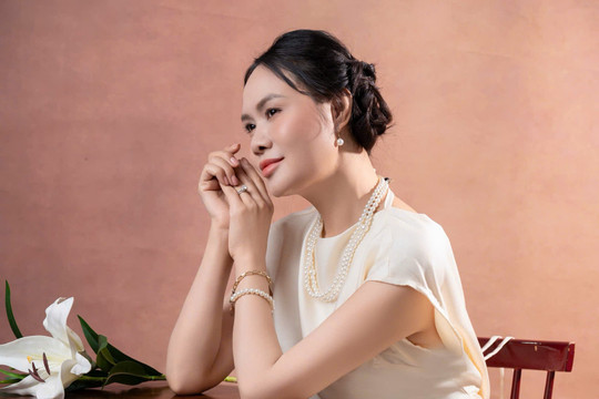NSND Mai Hoa: Hành trình từ Tiếng hát Hà Nội đến danh hiệu NSND và một bản sắc nghệ thuật riêng biệt