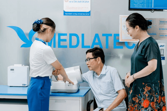 Chóng mặt, đau đầu kéo dài: Tá hỏa phát hiện ung thư phổi di căn đa ổ