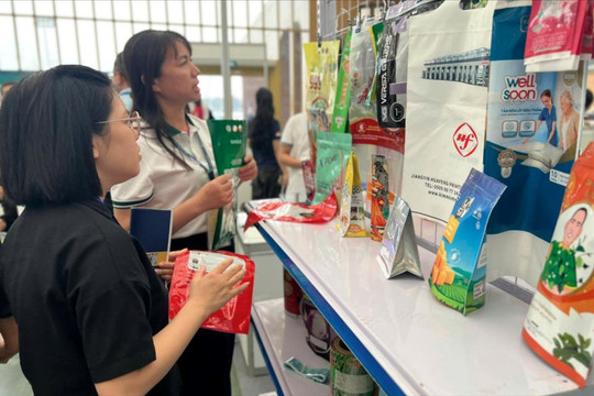 Bao bì xanh: Đòn bẩy nâng tầm thương hiệu Việt