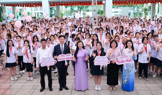 Hơn 120.000 nữ sinh dự kiến thụ hưởng chương trình giáo dục sức khỏe tuổi dậy thì