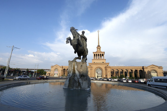 Armenia có nguy cơ chịu tổn thất kinh tế lớn nếu rời Liên minh Kinh tế Á - Âu