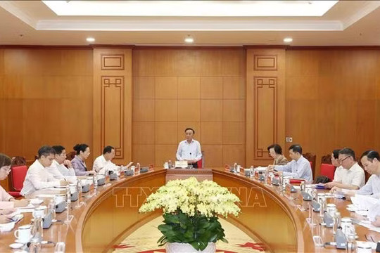 Bảo đảm mỗi ngày lễ lớn, sự kiện lịch sử trở thành đợt sinh hoạt chính trị, văn hóa sâu rộng
